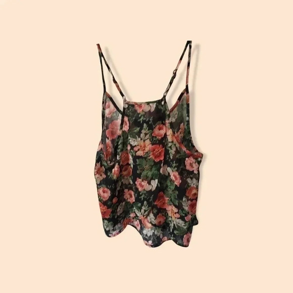 Ambiance apparel flowy crop top   size S - Picture 2 of 9